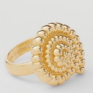 NWT Ann Taylor Shell Ring